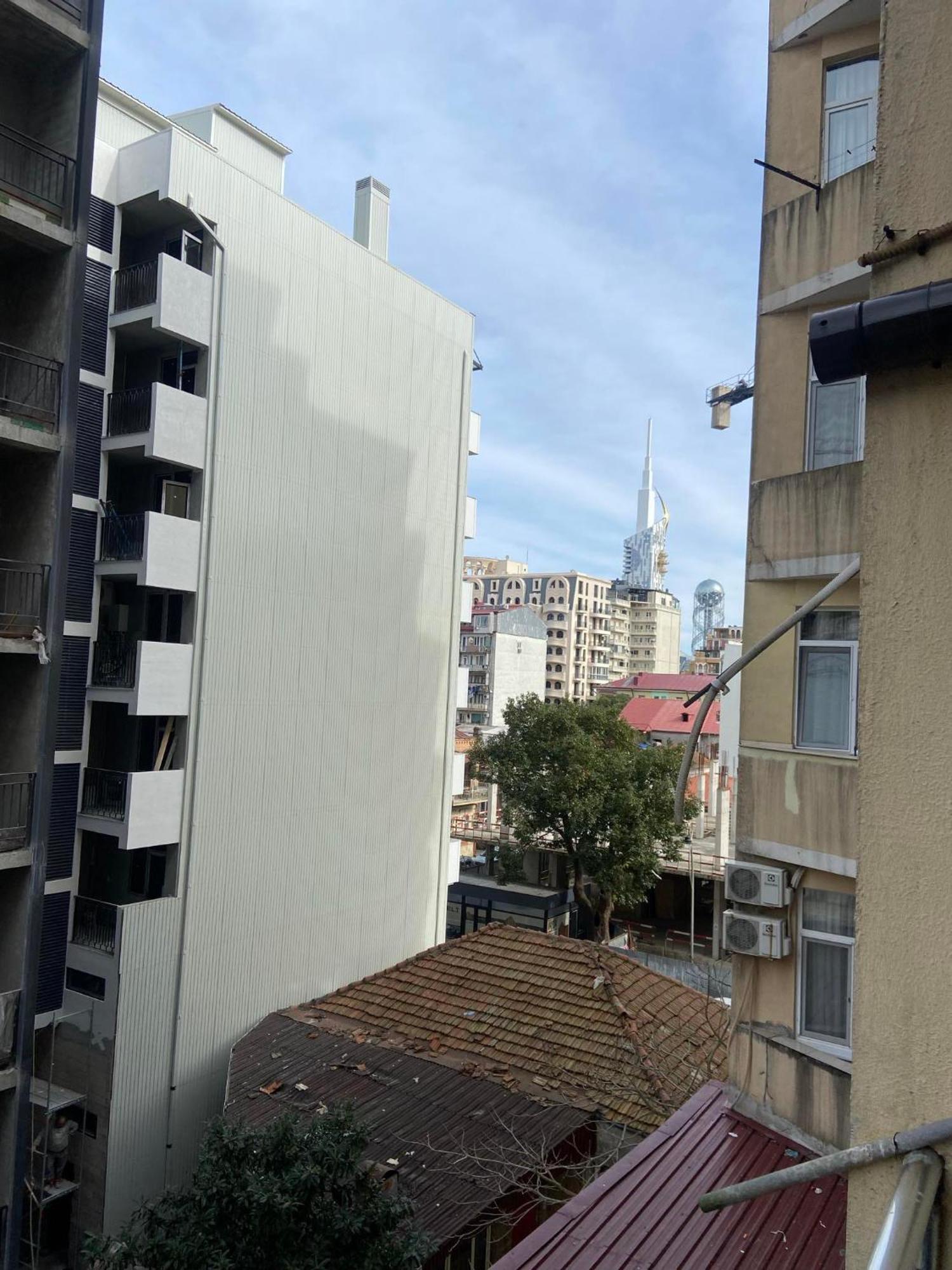 Apartment Vaja Fshavela N16 巴统 外观 照片